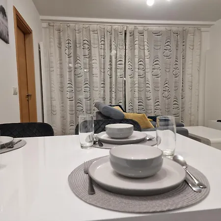 Apartment Stylish Panorama Family